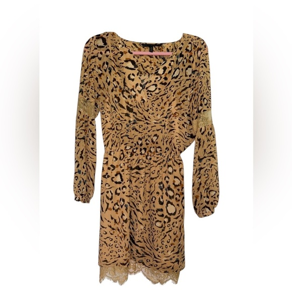 White House Black Market Dresses & Skirts - White House black market animal print dress